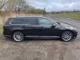 Volkswagen Passat Variant 2.0 TSI OPF DSG 4MOTION Highl... - VW Passat Variant in Leipzig