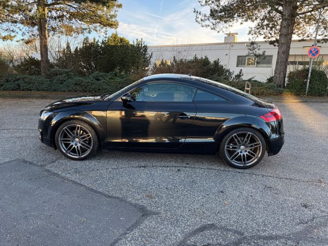 Audi TT 2.0 TFSI Coupe quattro