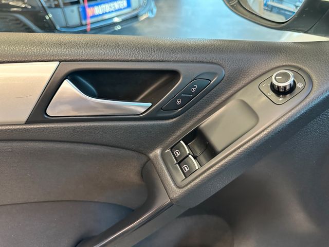 Volkswagen Golf VI*TEMPO*NAVI*PDC*ALCANTARA*1-HAND*