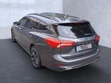 Ford Focus ST-Line Bluetooth Navi LED Klima - mit Benzin-Antrieb: Grau, Kombi, mit Klimaanlage, Bluetooth
