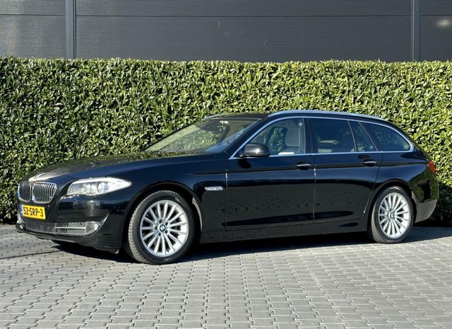 BMW 523 5-serie Touring 523i High Executive, PANO, L