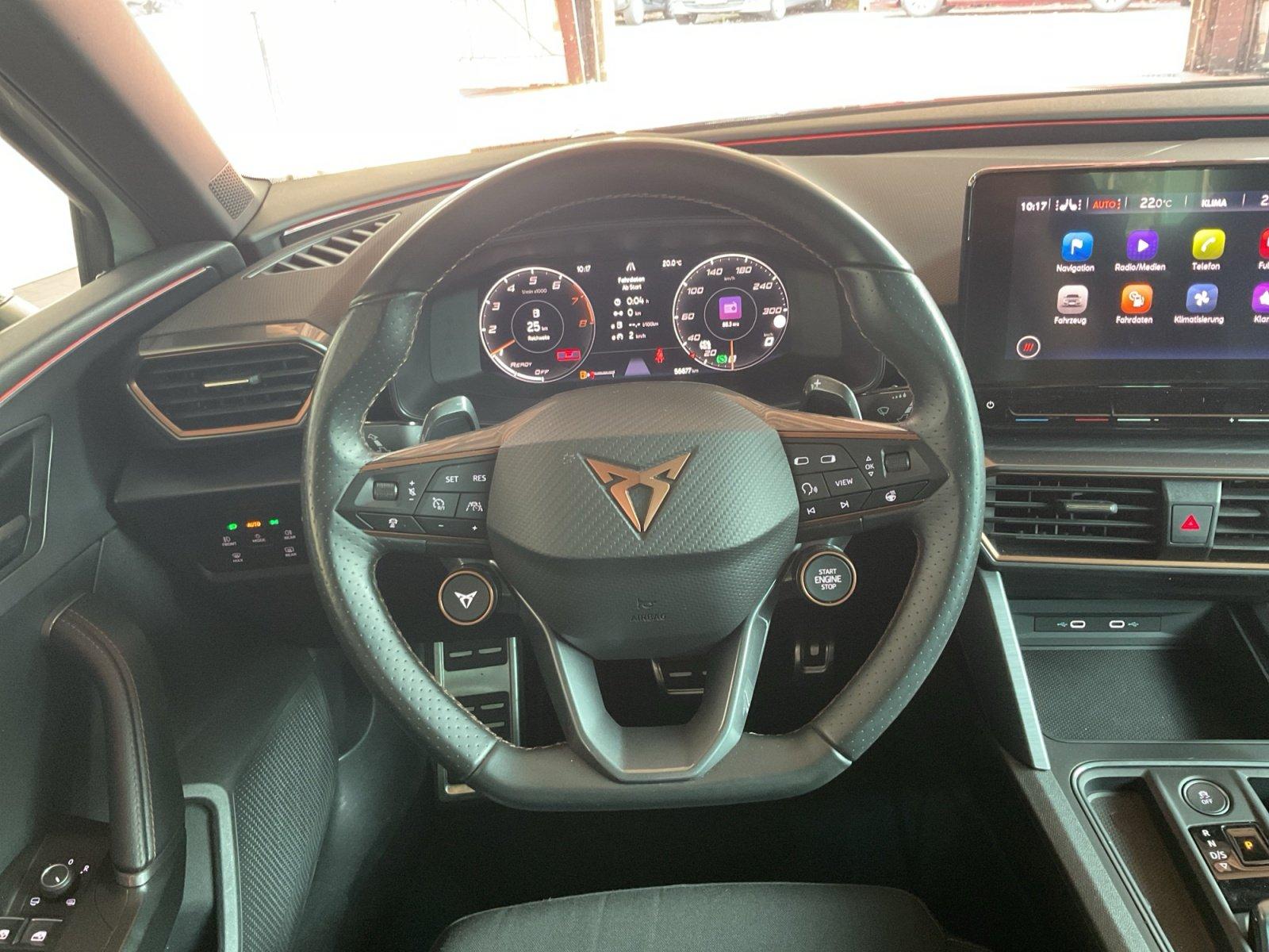 Cupra Leon Sportstourer 2.0 TSI 4Drive VZ LED + LM 19