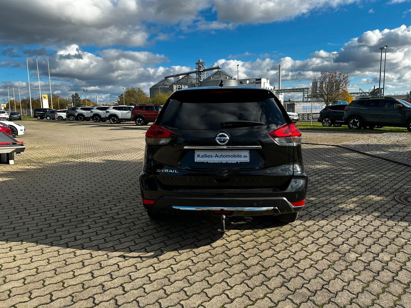 Fahrzeugabbildung Nissan X-Trail N-Way 4x4