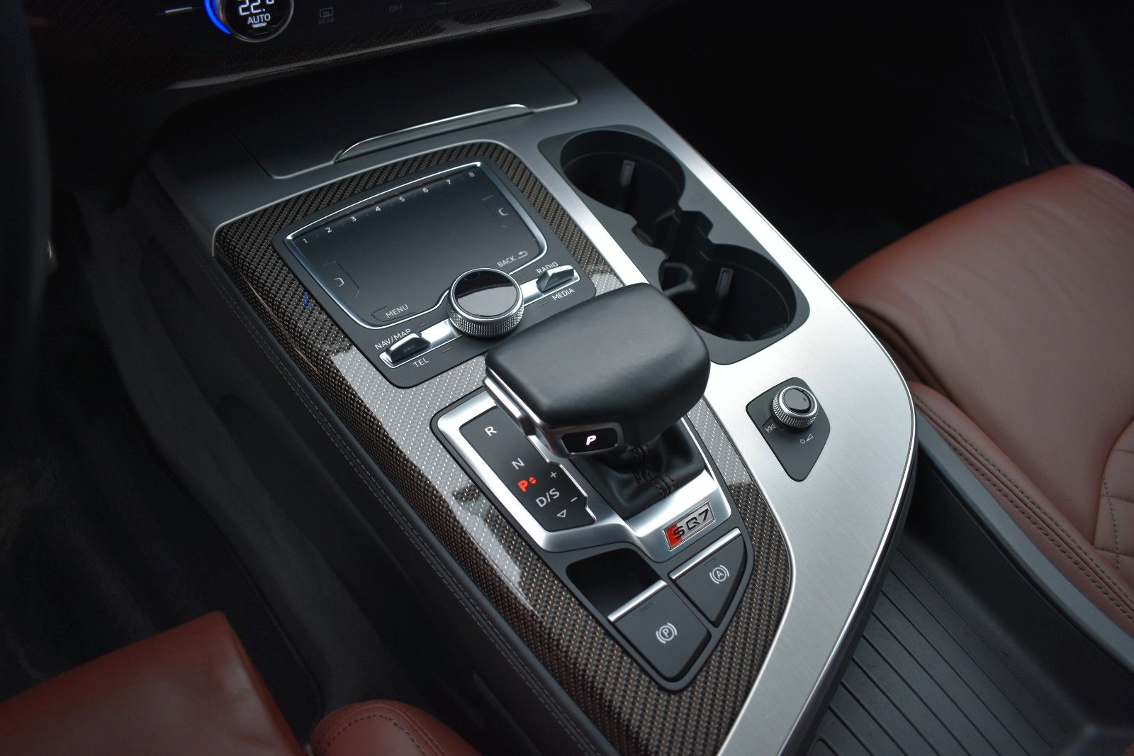 Fahrzeugabbildung Audi SQ7 4.0 TDI V8 quattro HUD Matrix Bose