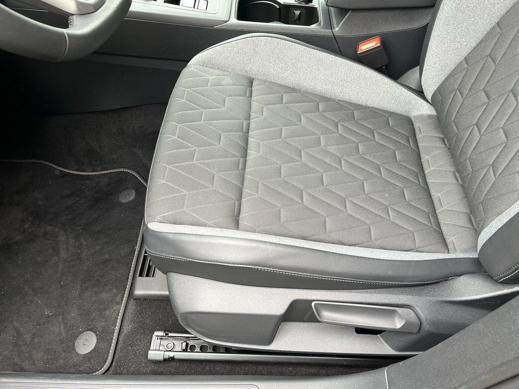 Volkswagen Golf - Bild 22