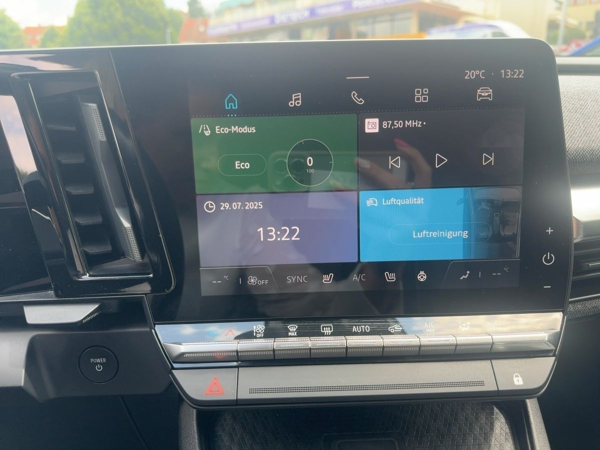 Fahrzeugabbildung Renault Megane E-TECH Megane E-Tech Equilibre EV40 130HP