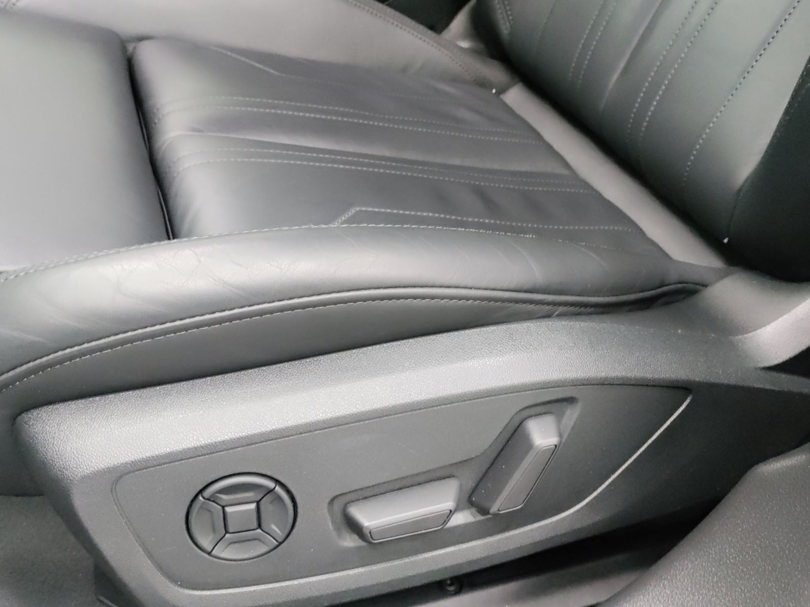 Audi A6 - Bild 18