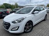Hyundai i30 blue 1.4 Style TEL/NAVI/SHZ/LHZ/TEMP/GAR!
