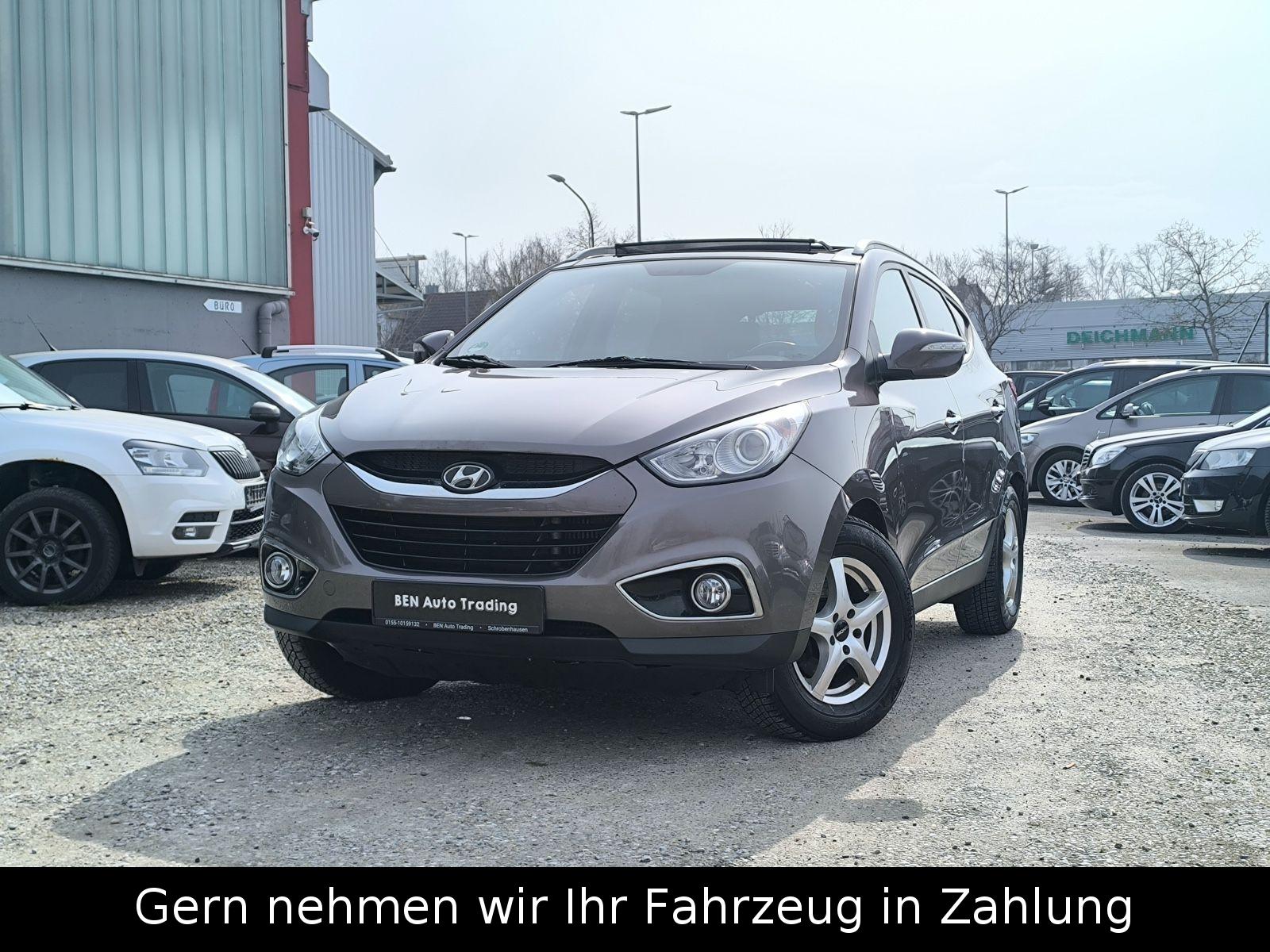 Hyundai ix35 Premium AWD PANO°AHK°PDC°Sthz°BT°Tempomat°K