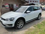 Volkswagen Golf VII Alltrack Variant 2.0 TDI  BMT 4Motion - Volkswagen Golf: 4motion TDI
