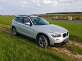 BMW X1 sDrive20i Sport Line Sport Line - BMW X1 aus 2012 mit Benzin-Antrieb: Geländewagen