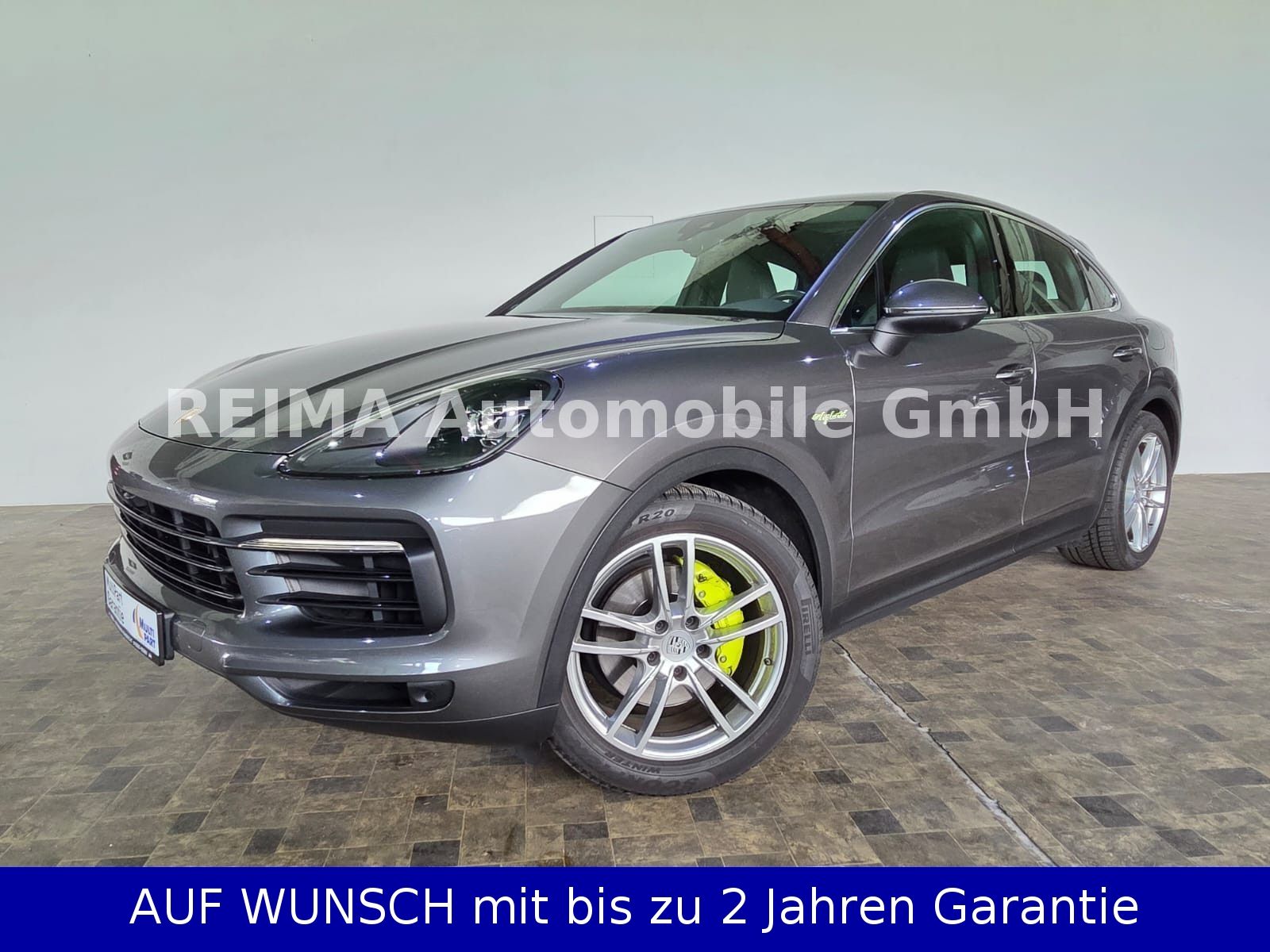 Fahrzeugabbildung Porsche Cayenne Coupe 3,0 E-Hybrid, Pano, 360°, LED