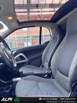 Smart fortwo coupe passion MHD *PAORAMA/TÜV NEU/GANZJA - Smart mit Benzin-Antrieb: Limousine