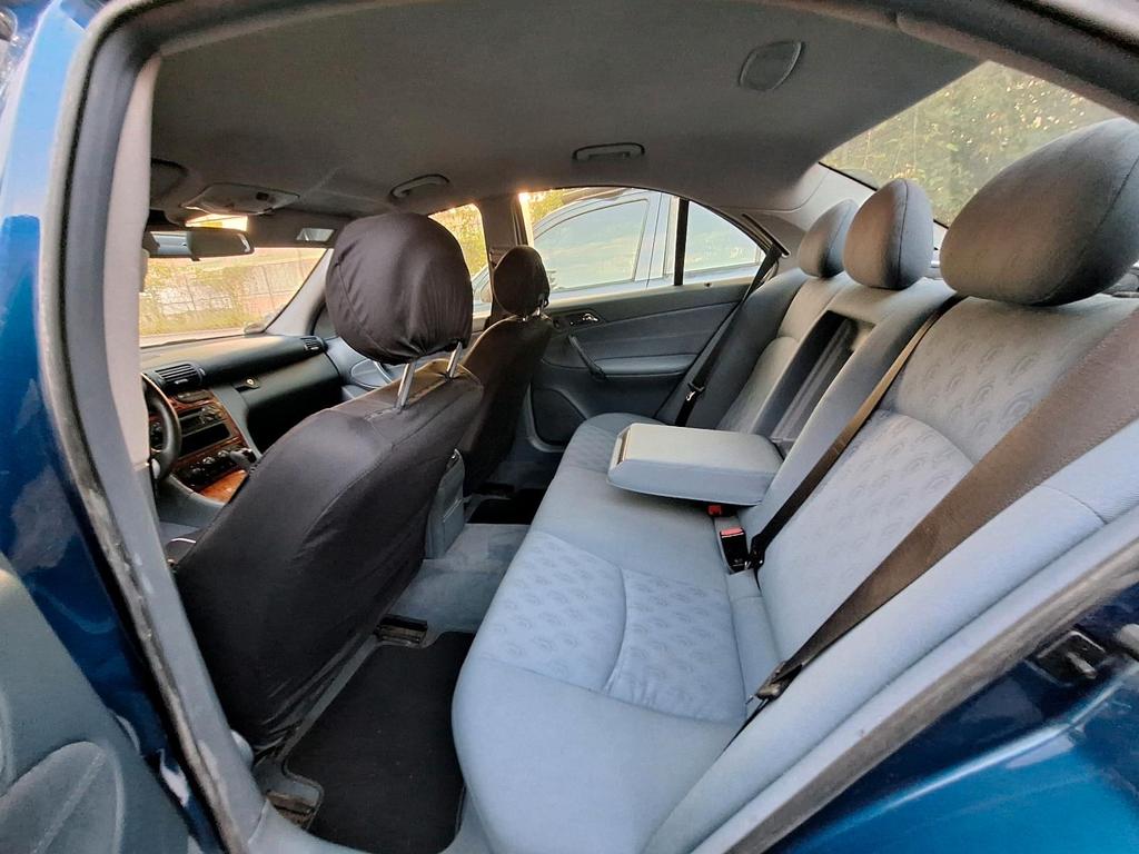 Mercedes-Benz C 200