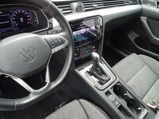 Passat Variant 2.0 TDI DSG Business / AHZV
