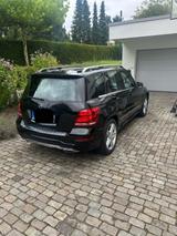 Mercedes-Benz GLK 350 4MATIC - - Mercedes-Benz GLK-Klasse mit Benzin-Antrieb