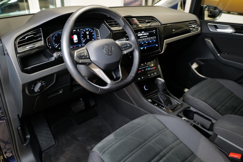 Volkswagen Touran 1.5TSI DSG Highline 7.Sitz Rkam AHK Keyle foto 3
