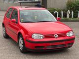 Volkswagen Golf 4 AUS 1 HAND / ORIGINAL 66.000 KM / TÜV NEU - Volkswagen Golf aus 2000: 1.6