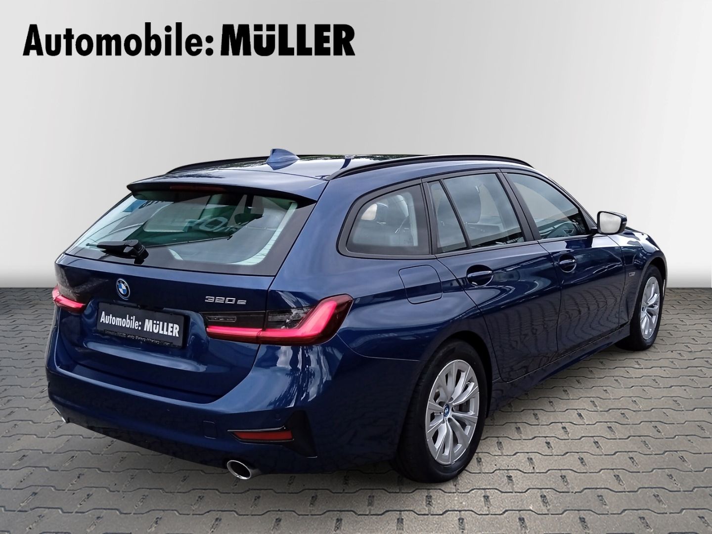 BMW 320 e Touring Aut.  KOMFORTZUGANG+KLIMA+NAVI+DAB foto 8