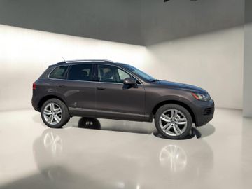 Volkswagen Touareg - 8