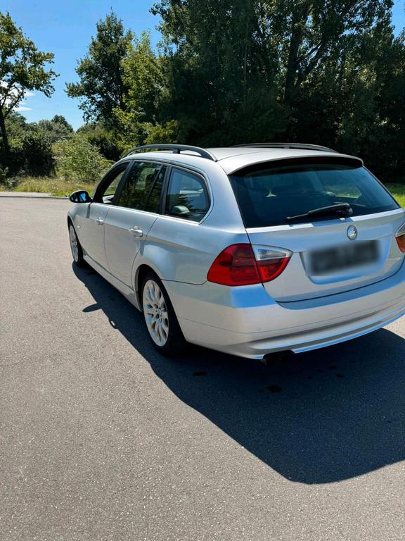 BMW 325