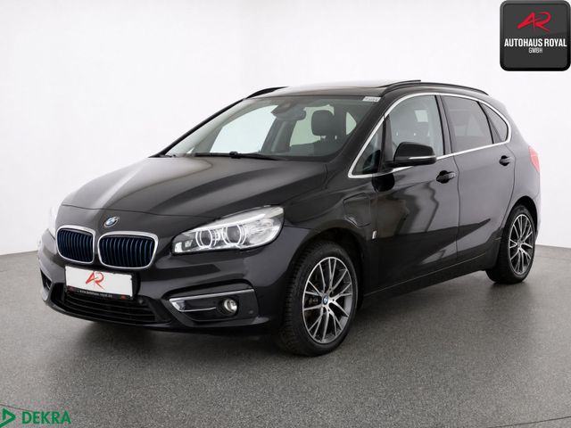 BMW 225 xe LUXURY LINE PANO,HUD,ACC,KAMERA,KEYLESS