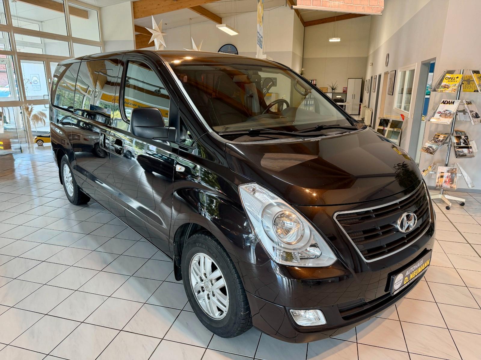 Hyundai H-1 8-Sitz.Travel Family+Leder*AHZV*Allwetter