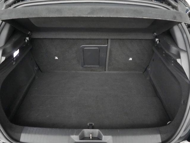 Astra LIM ULTIMATE PHEV AT+LED MATRIX+NAVI+360 G