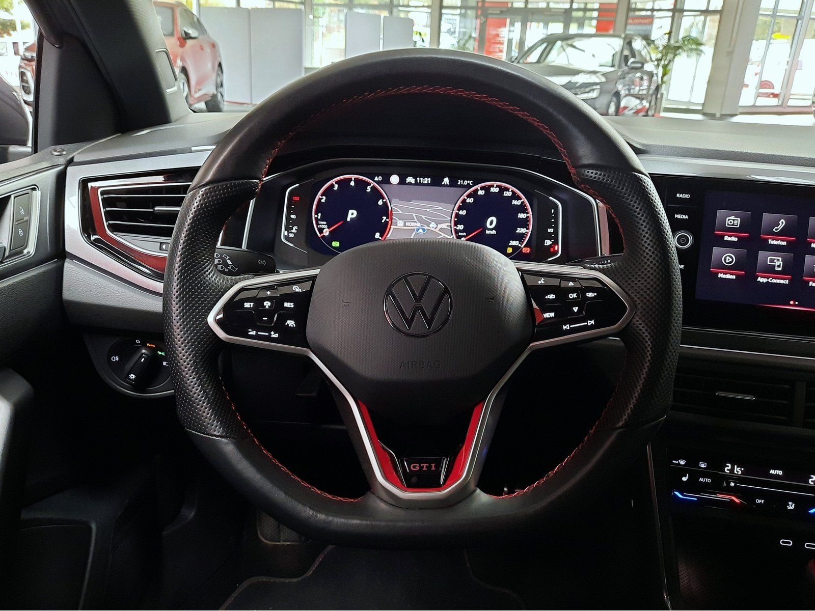Fahrzeugabbildung Volkswagen Polo GTI DSG *Navi*Cam*PDC*LED*Sitzhzg*ACC*App*