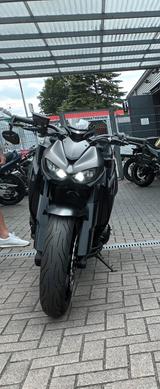 Kawasaki Z1000 - Offers