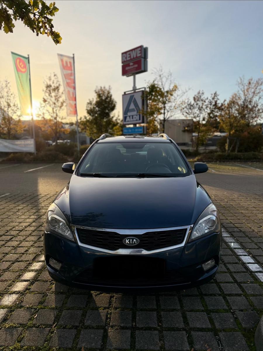 Kia cee'd / Ceed