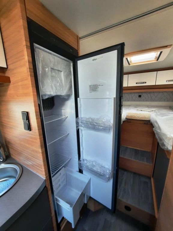 Fahrzeugabbildung Weinsberg CaraCompact 640 MEG EDITION [PEPPER] Verfüg./Spa