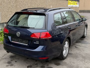 Volkswagen Golf - 4