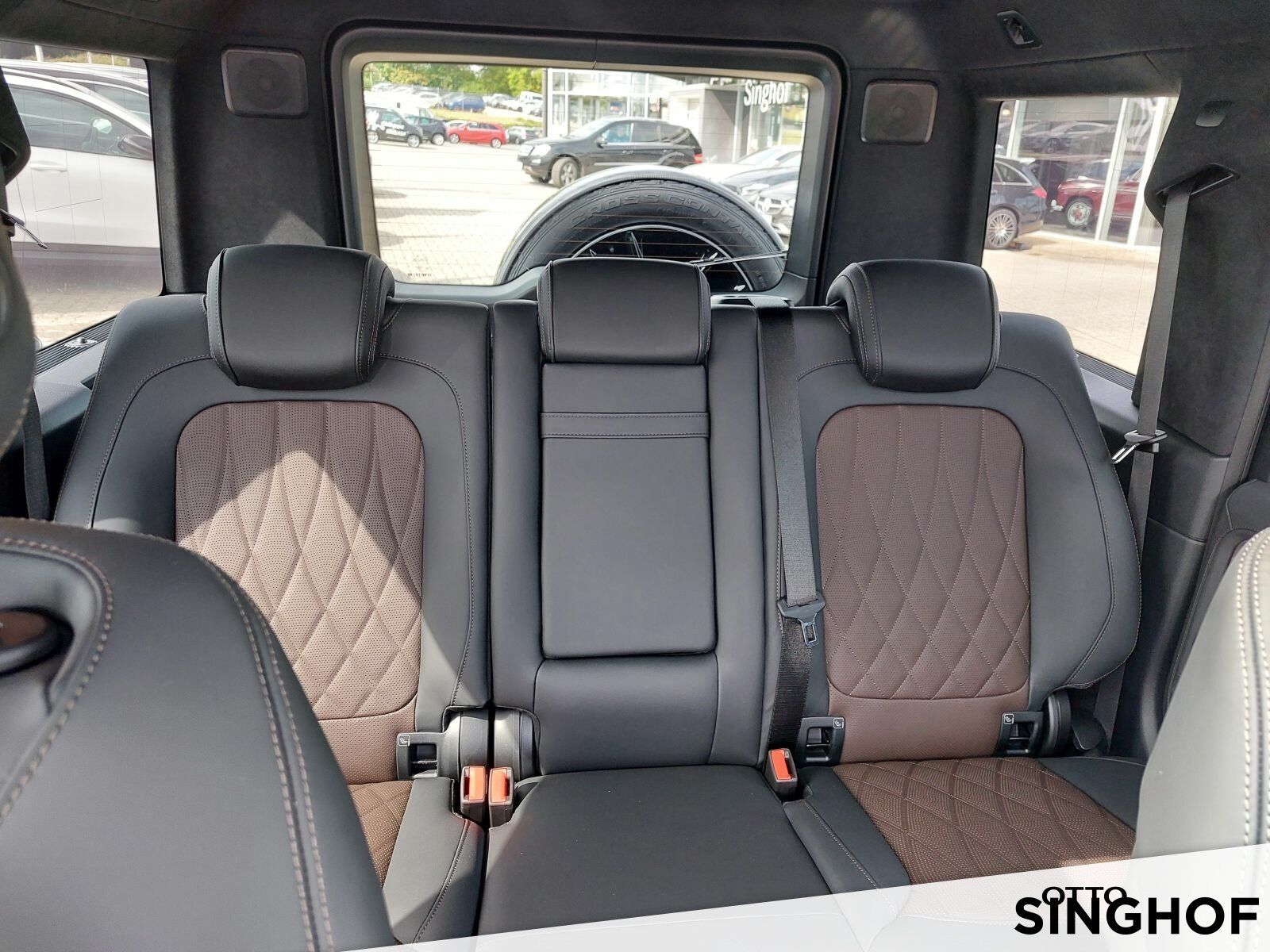 Fahrzeugabbildung Mercedes-Benz G 450 d AMG +Superior+AHK+Night+dyn.LED+360°+