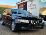 Volvo V70 Kombi Summum XENON/NAV/LEDER/MEMORY/SHZ - Volvo V70 Summum mit Diesel-Antrieb