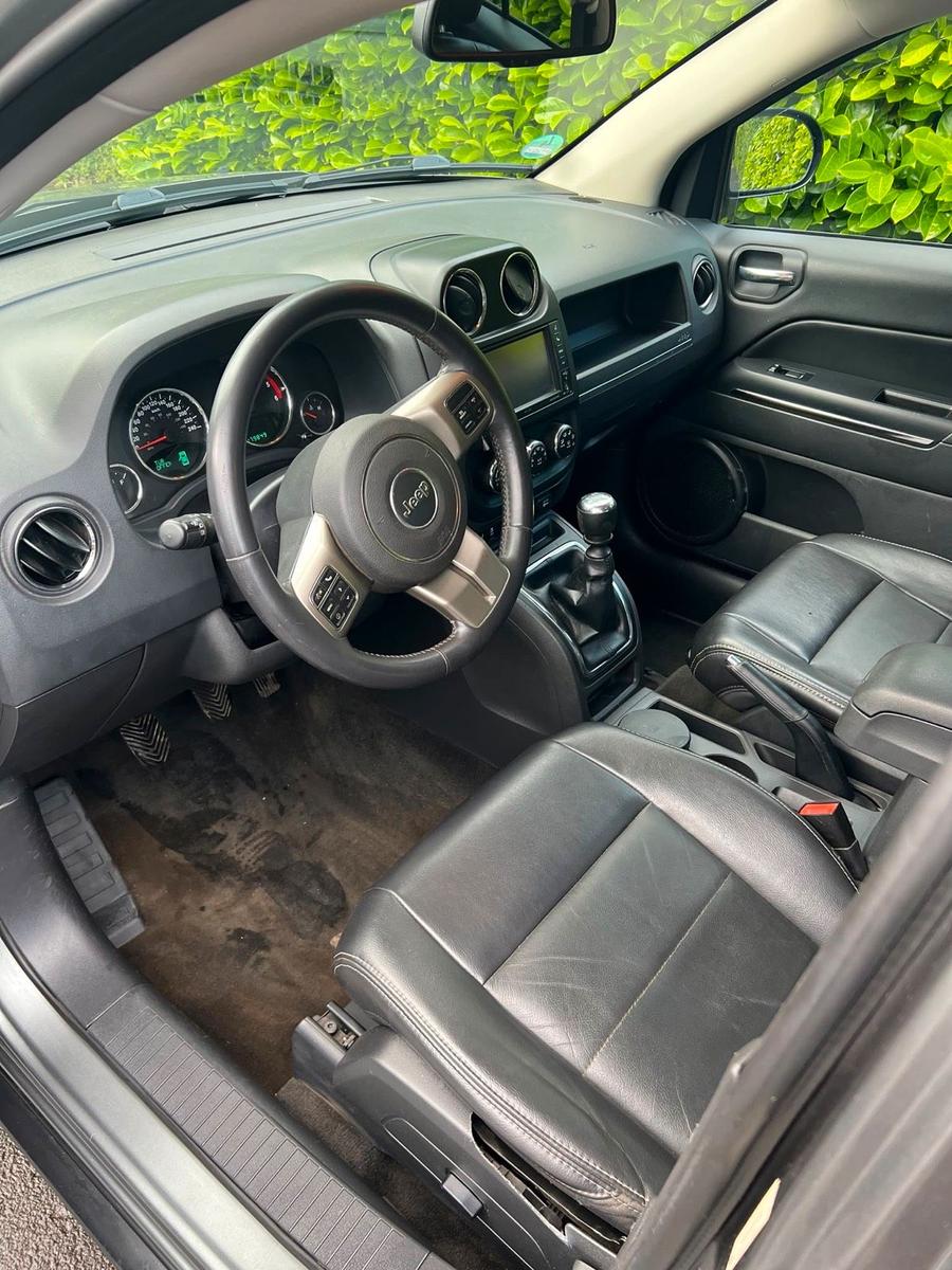Jeep Compass 2012 — photo 9