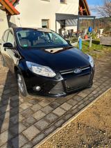 Ford Focus 1,0 ltr. 74 KW mit Motorschaden - Ford Focus Motorschaden Gebrauchtwagen