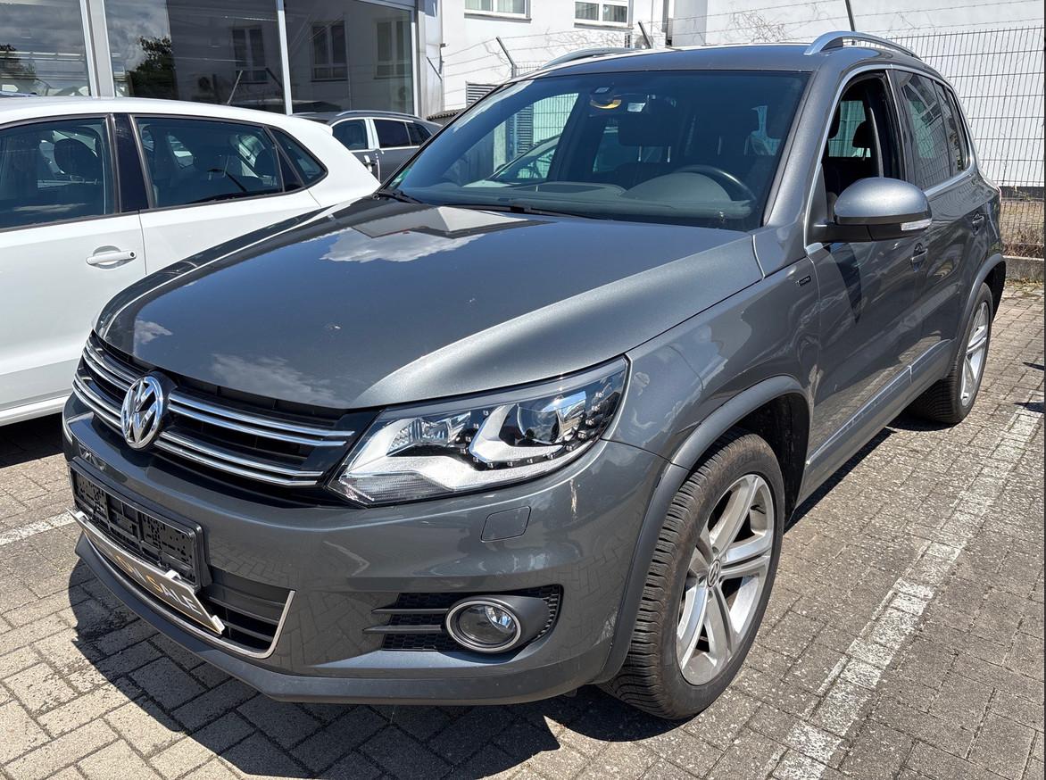 Volkswagen Tiguan Lounge Sport & Style BMT 4Motion