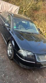 Volkswagen Passat 3BG 2.5 4 motion Bastler - Volkswagen Passat aus 2004 mit Diesel-Antrieb