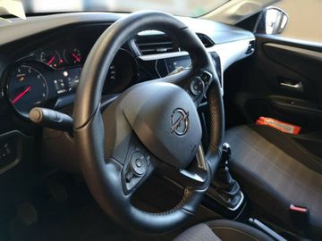 Fotografie des Opel Corsa F Sitz-/Lenkradheizung Parkpilot DAB+ 16"