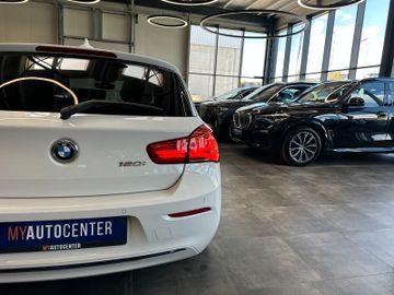 BMW 120 i Sport Line *LED*Navi*Schiebedach*