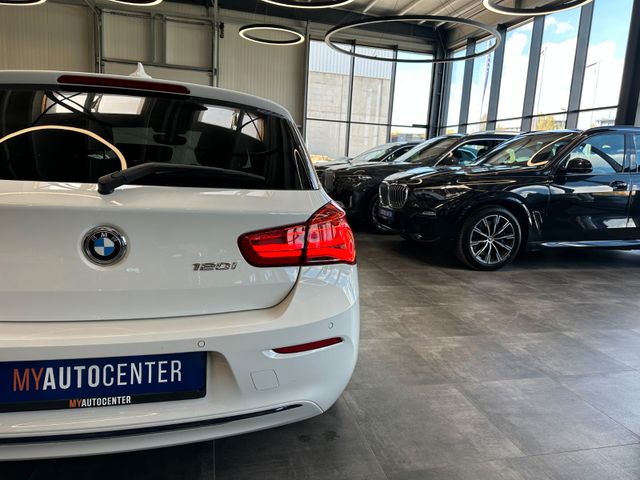 BMW 120 i Sport Line *LED*Navi*Schiebedach*
