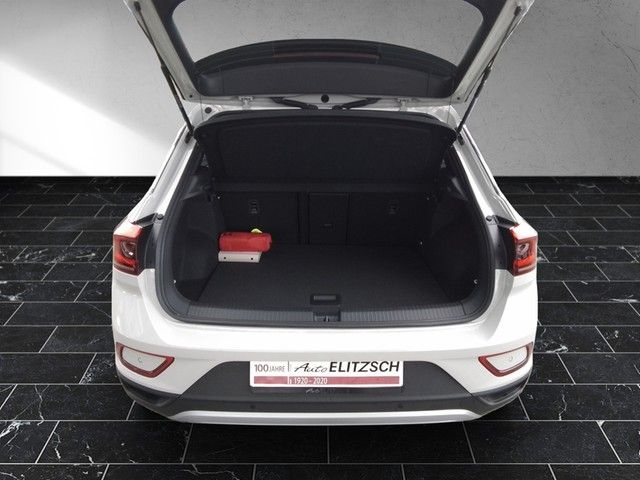 Fahrzeugabbildung Volkswagen T-Roc Move Matrix Navi AID ACC Park-Assist SH LM