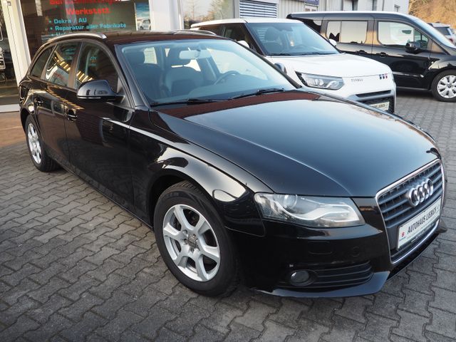 Audi A4 2.0 TFSI  Autom Attraction Avant Xenon Navi