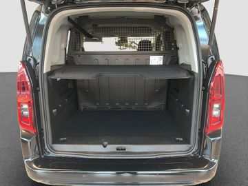 Fotografie 8 des Opel Combo Life 1,5 D Edition Navi, RFK, Lenkradheiz.