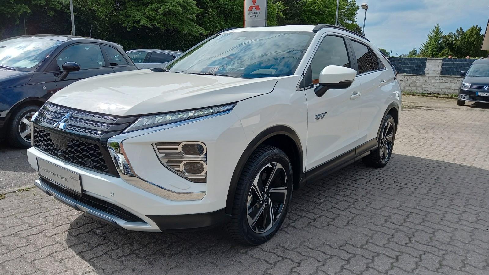 Mitsubishi Eclipse Cross PHEV Plus 4WD/Standheiz./LED/Navi/