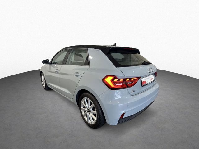 A1 Sportback 25 TFSI KAMERA+ALU+SH+VCP+PDC+RADIO