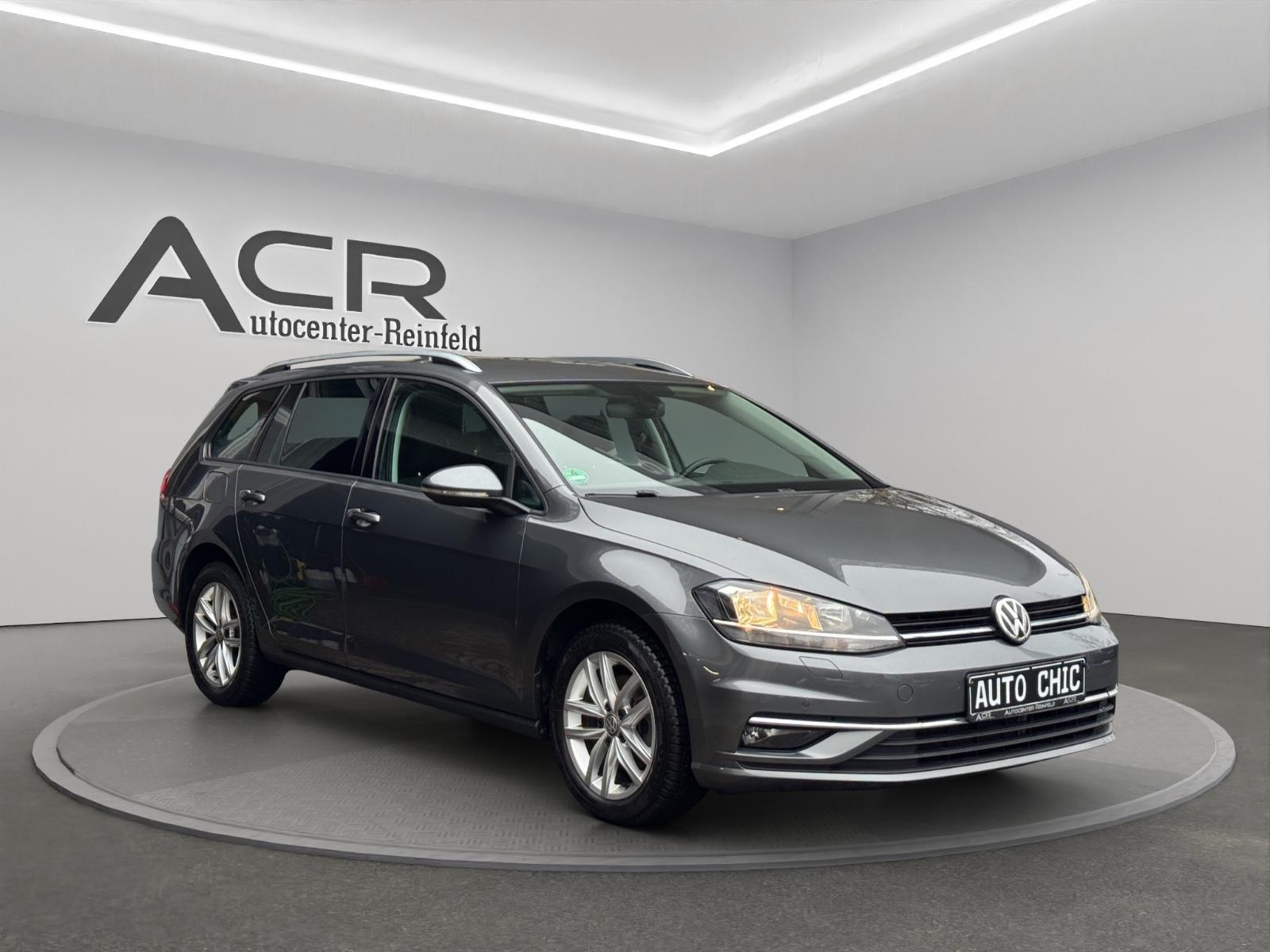 Volkswagen Golf VII Var Comfortline ACC/NAVI/CarPlay/PDC!