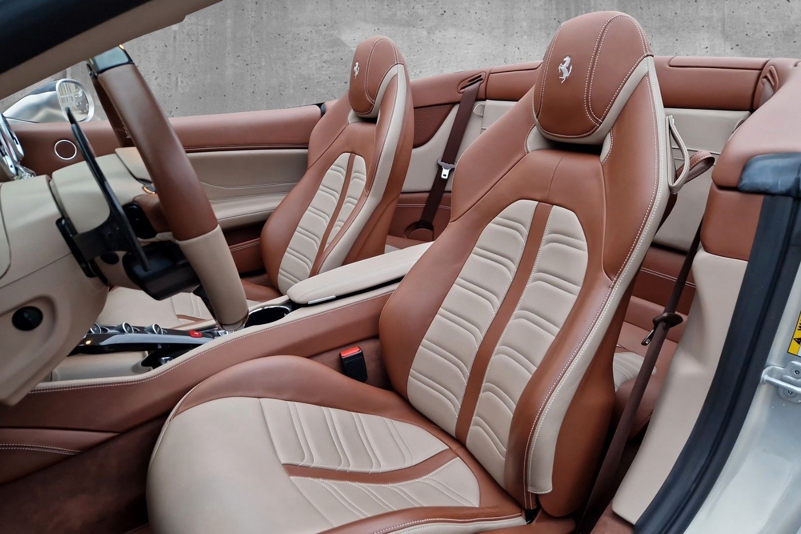 Fahrzeugabbildung Ferrari California T*Tailor Made*1of1*Sammler