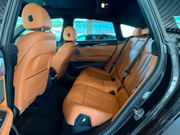 BMW 630 Gran Turismo - 11